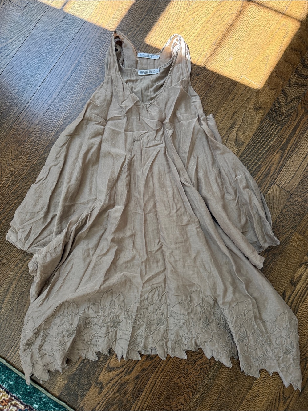 Monoreno Taupe Linen Dress